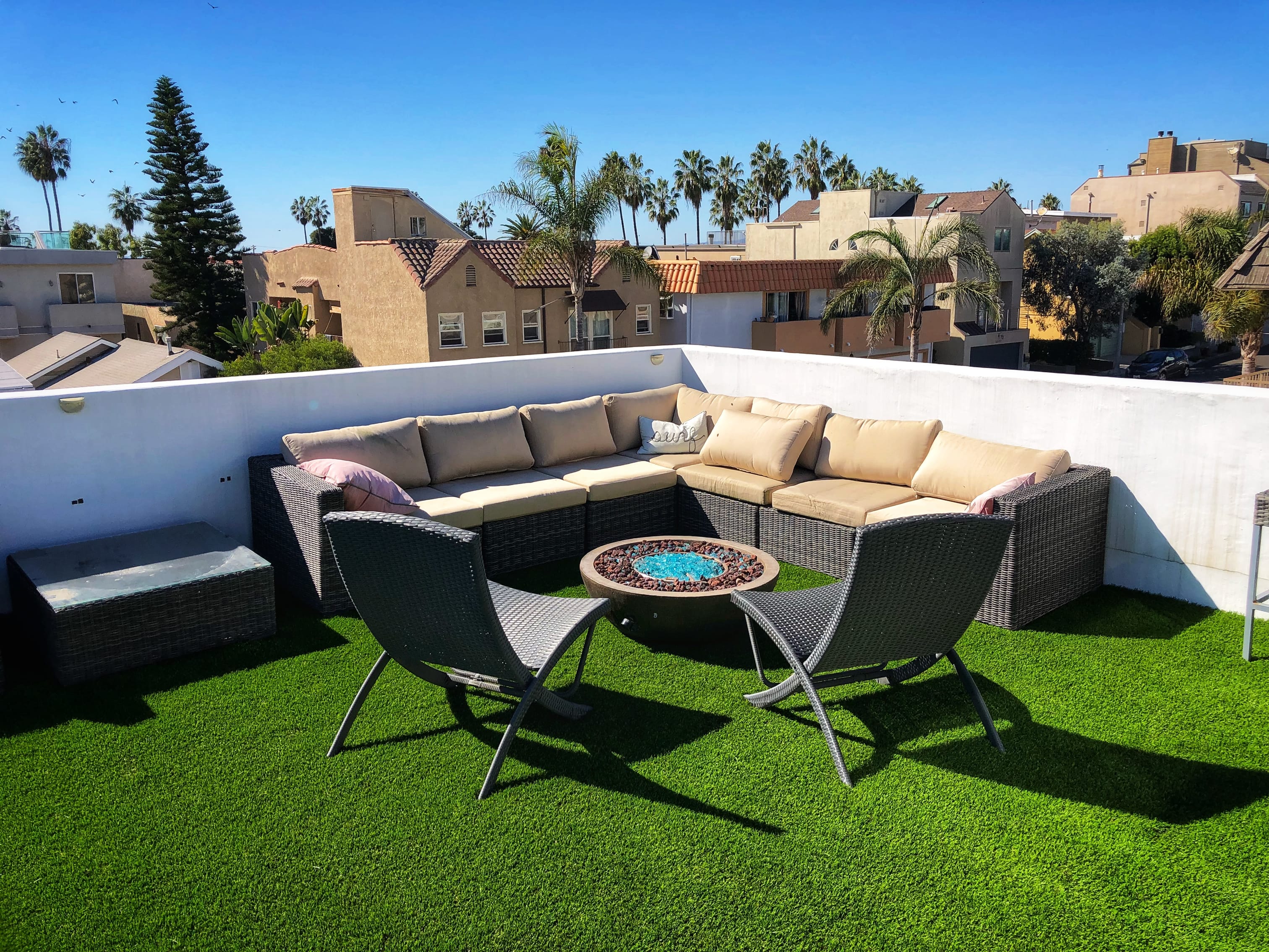 How To Install Artificial Grass On Balconies Patios Rooftop Decks 